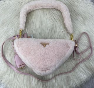 (Kategori: ) berada di . Dikirim oleh bagsie.vibe (ID iklan 1385255030, Gambar 1). Deskripsi: .
