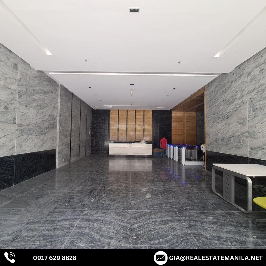 Prime 15-Storey Office Building in ASEANA, Parañaque City, Property ...