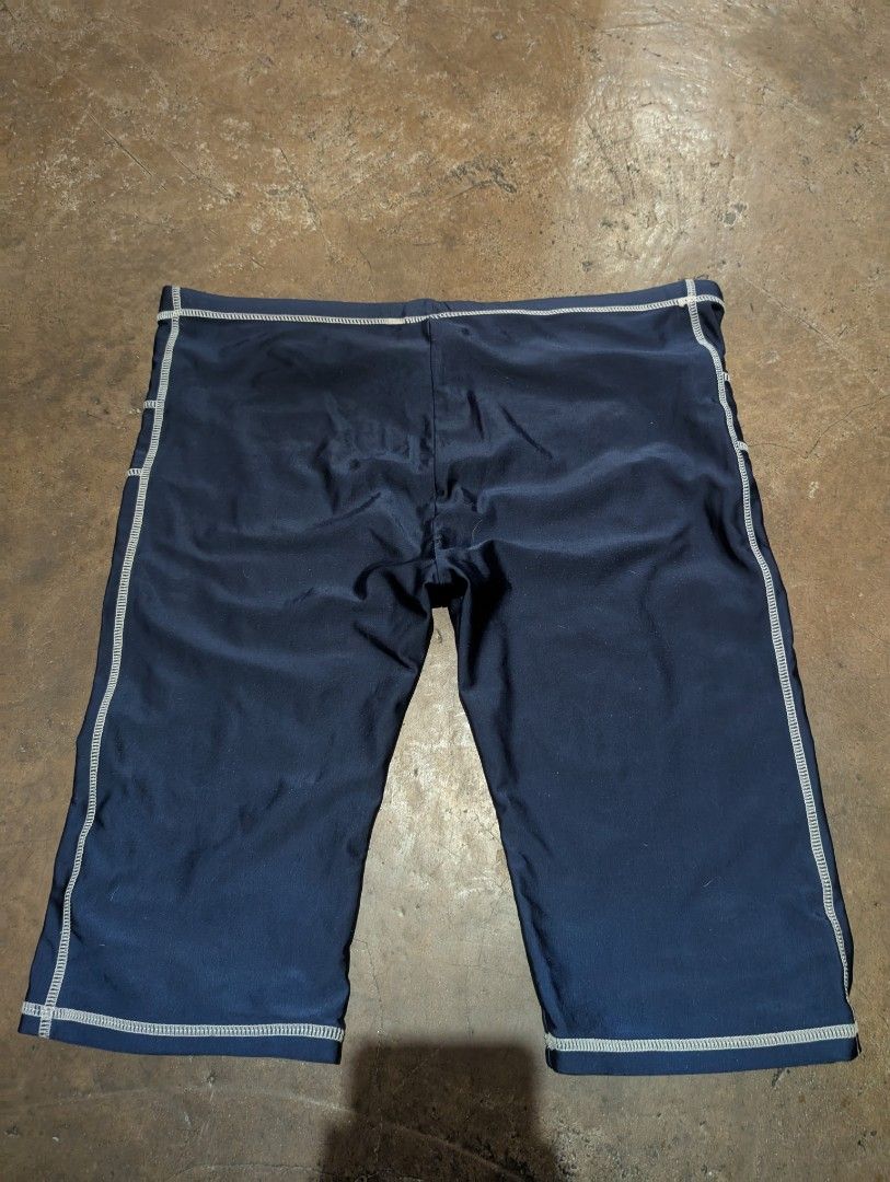 Quicksilver Rush guard & Billabong Spandex short (Category: Activewear) located in Caloocan City. Submitted by railith (Listing ID 1385257051, Image 3). Description: .