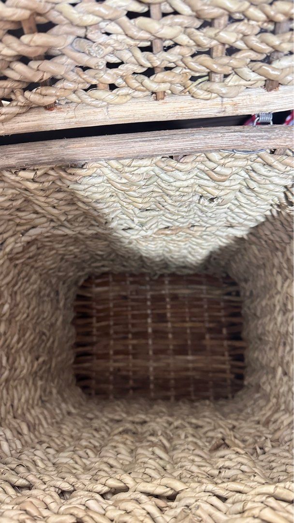 Rattan Basket (Category: Laundry Baskets) located in Taguig. Submitted by manikkamorota (Listing ID 1385389386, Image 3). Description: .