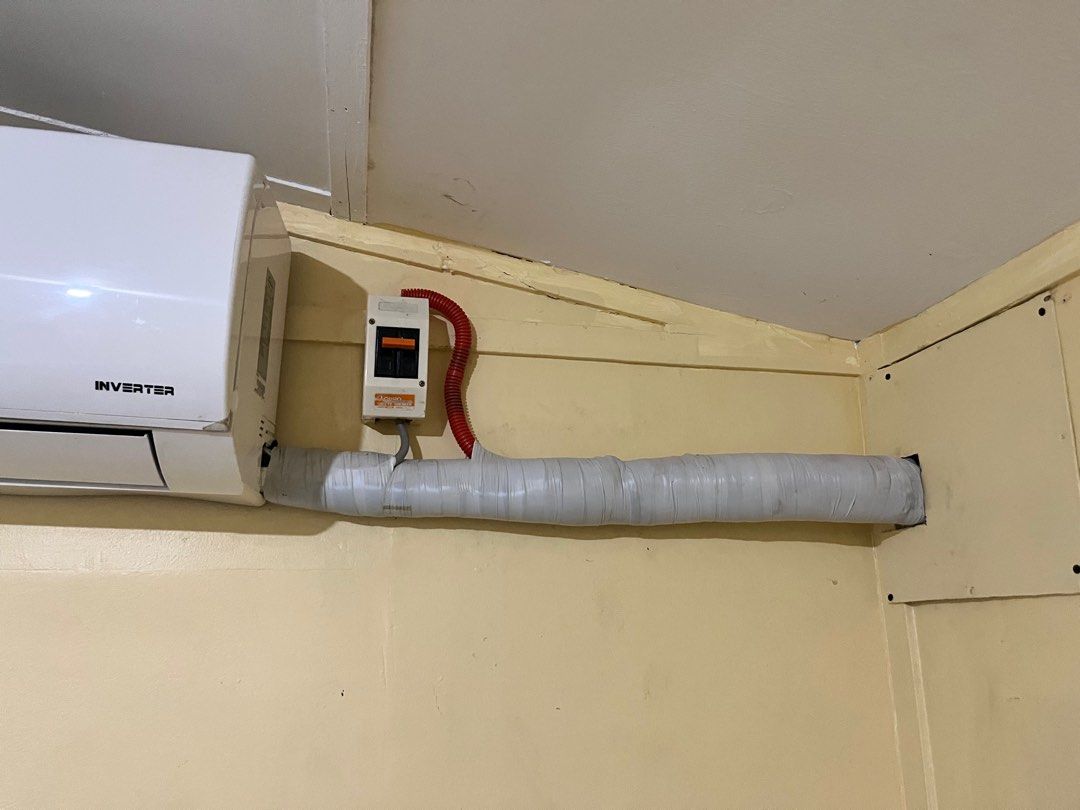Rush IDEC Aircon 2.5HP for Sale (Category: Air Conditioning and Heating) located in Quezon City. Submitted by sajar08 (Listing ID 1385364512, Image 2). Description: Bought last July 2024 Defective 2.5HP.