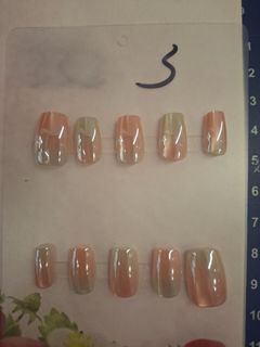 由 .yun.yun. (刊登 ID 1385342554，圖片 1) 提交，位於 的 (類別：)，說明：。