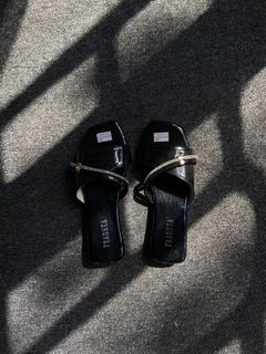 (Kategori: ) berada di . Dikirim oleh preloved_by.epelin (ID iklan 1385265388, Gambar 1). Deskripsi: .