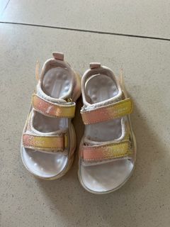 (Kategori: ) berada di . Dikirim oleh felicia.giovani (ID iklan 1385245498, Gambar 1). Deskripsi: .