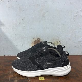 (Kategori: ) berada di . Dikirim oleh terminalsepatubogor (ID iklan 1385325792, Gambar 1). Deskripsi: .