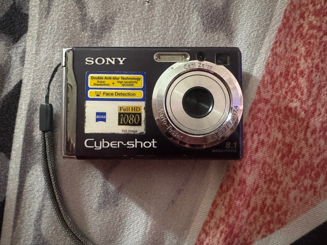 Sony Cybershot DSC-W90 (Category: Cameras) located in Pasig City. Submitted by delleirim (Listing ID 1385300761, Image 2). Description: Sony Cybershot DSC-W90 💌 📸 Specifications: 8.1MP | Carl Zeiss Vario-Tessar with 3x optical zoom | Up to ISO 3200 🏷️ Php 5,599 (Negotiable) ⚠️ Has minor screen scratches, but fully functional. Inclusions: Battery | Strap | Camera Bag |Universal Charger | Sony Memory Stick Pro Duo 8GB | SanDisk Memory Stick Pro 