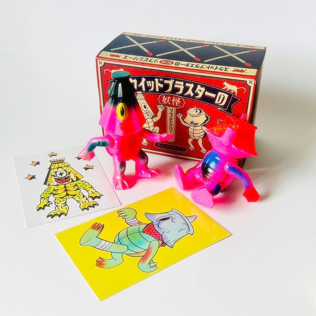 スクイッドブラスター SQDBLSTR 灯篭 ソフビ 蓄光 スクイッドブラスター SQDBLSTR 灯篭 ソフビ 蓄光 スクイッド