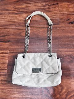 (Kategori: ) berada di . Dikirim oleh meesaaa (ID iklan 1385347369, Gambar 1). Deskripsi: .