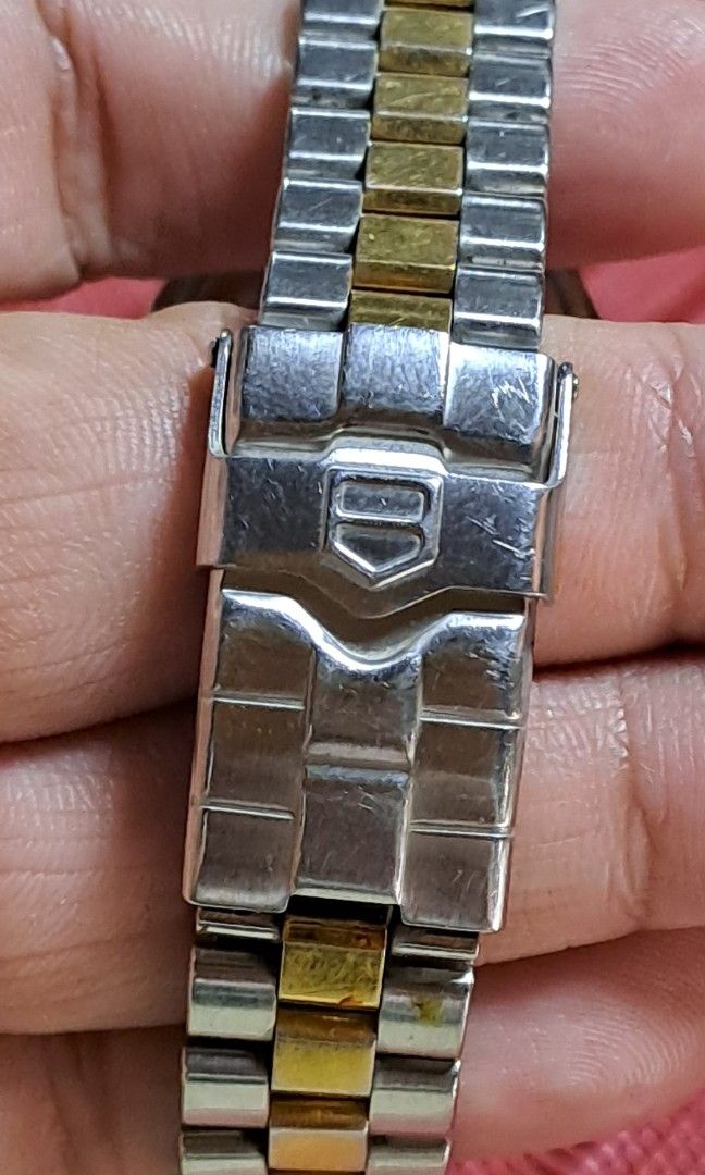 Tag heuer watch (Category: Luxury Watches) located in Quezon City. Submitted by mastervintage (Listing ID 1385244807, Image 2). Description: tag heuer ladies two toned good working.