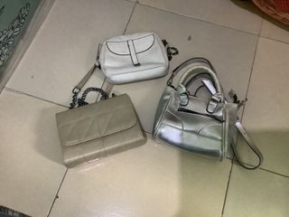 (Kategori: ) berada di . Dikirim oleh ideaspreloved.jogja (ID iklan 1385284309, Gambar 1). Deskripsi: .