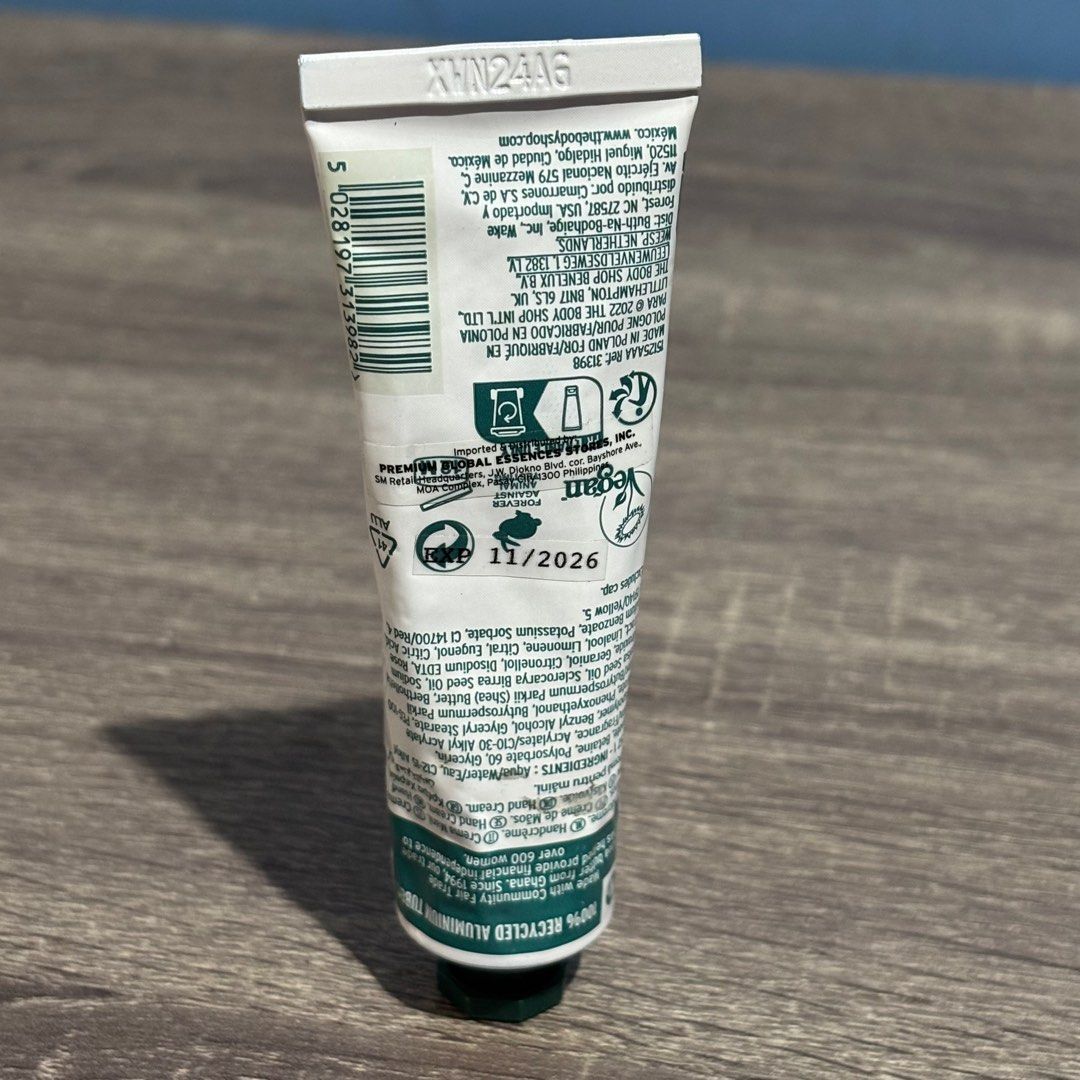 The Body Shop - British Rose (Category: Body Care) located in Taguig. Submitted by common.closet (Listing ID 1385262746, Image 2). Description: The Body Shop - British Rose Hand & Nail cream 99% full Expiry is 2026 pa .