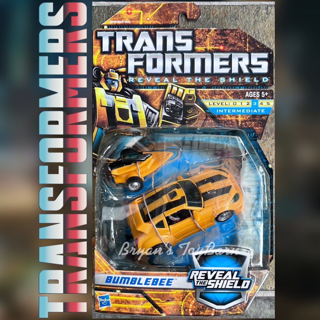 Transformers Bumblebee Reveal the Shield RTS Deluxe class Action ...