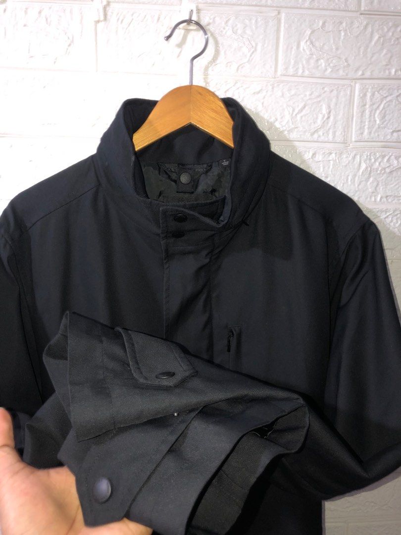 Uniqlo Long Coat (Category: Coats, Jackets and Outerwear) located in Puerto Princesa. Submitted by vanjagmis (Listing ID 1385346419, Image 3). Description: Uniqlo Long Coat ♻️SIZE: L-XL ♻️DIMENSION: 24 x 33 ♻️CONDITION: Excellent ♻️ISSUE: None 💸MINE: 500 Only🛒 🚨No return and exchange. 🚨Check all the details and pics before purchasing the item. 🚨Color may vary due to lighting. 🚨Manage your expectations since all items are thrifted. 🚨All ite