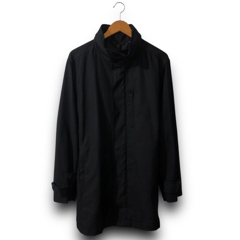 Uniqlo Long Coat (Category: Coats, Jackets and Outerwear) located in Puerto Princesa. Submitted by vanjagmis (Listing ID 1385346419, Image 1). Description: Uniqlo Long Coat ♻️SIZE: L-XL ♻️DIMENSION: 24 x 33 ♻️CONDITION: Excellent ♻️ISSUE: None 💸MINE: 500 Only🛒 🚨No return and exchange. 🚨Check all the details and pics before purchasing the item. 🚨Color may vary due to lighting. 🚨Manage your expectations since all items are thrifted. 🚨All ite