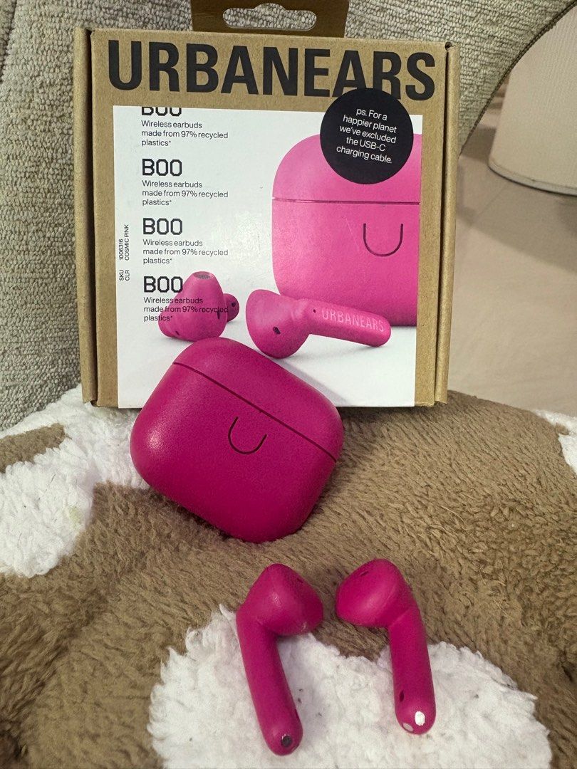 URBANEARS Pink Wireless Earphones (Category: Headphones & Headsets) located in Quezon City. Submitted by allou.tc (Listing ID 1385336791, Image 2). Description: FOR SALE - URBANEARS Wireless Earbuds BOO Cosmic Pink - Used once only. In mint condition. No issues! Working properly - Guaranteed Authentic - Original Price posted - Meet up only in West Avenue QC - Shipping via Lalamove or any courier is c/o buyer - Strictly No Returns .