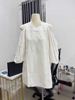 (Kategori: ) berada di . Dikirim oleh preloved.diary2022 (ID iklan 1385428642, Gambar 1). Deskripsi: .