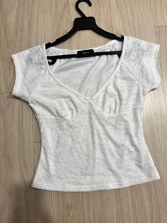 (Category: ) located in . Submitted by pleasehelpbuymystuff (Listing ID 1385359390, Image 1). Description: .