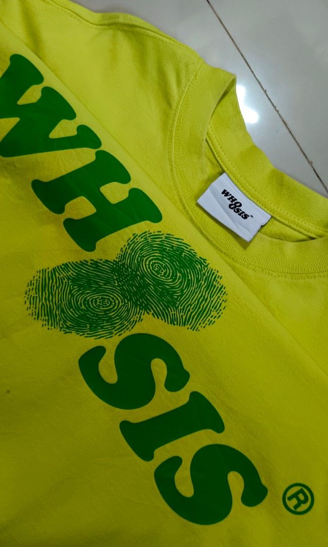 Who Osis Finger Print Shirt (Category: Tshirts & Polo Shirts ) located in Manapla. Submitted by drip.thrift (Listing ID 1385357786, Image 3). Description: 22 x 29.