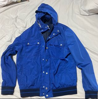 (Category: ) located in . Submitted by summer6oct (Listing ID 1385381583, Image 1). Description: .