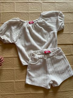 (Category: ) located in . Submitted by _pinkmommy_ (Listing ID 1385468356, Image 1). Description: .