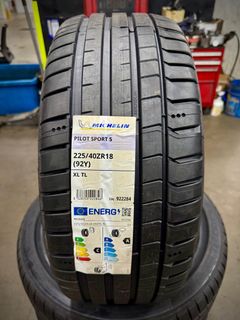 (Category: ) located in . Submitted by mrrjestic.tyres (Listing ID 1385600962, Image 1). Description: .