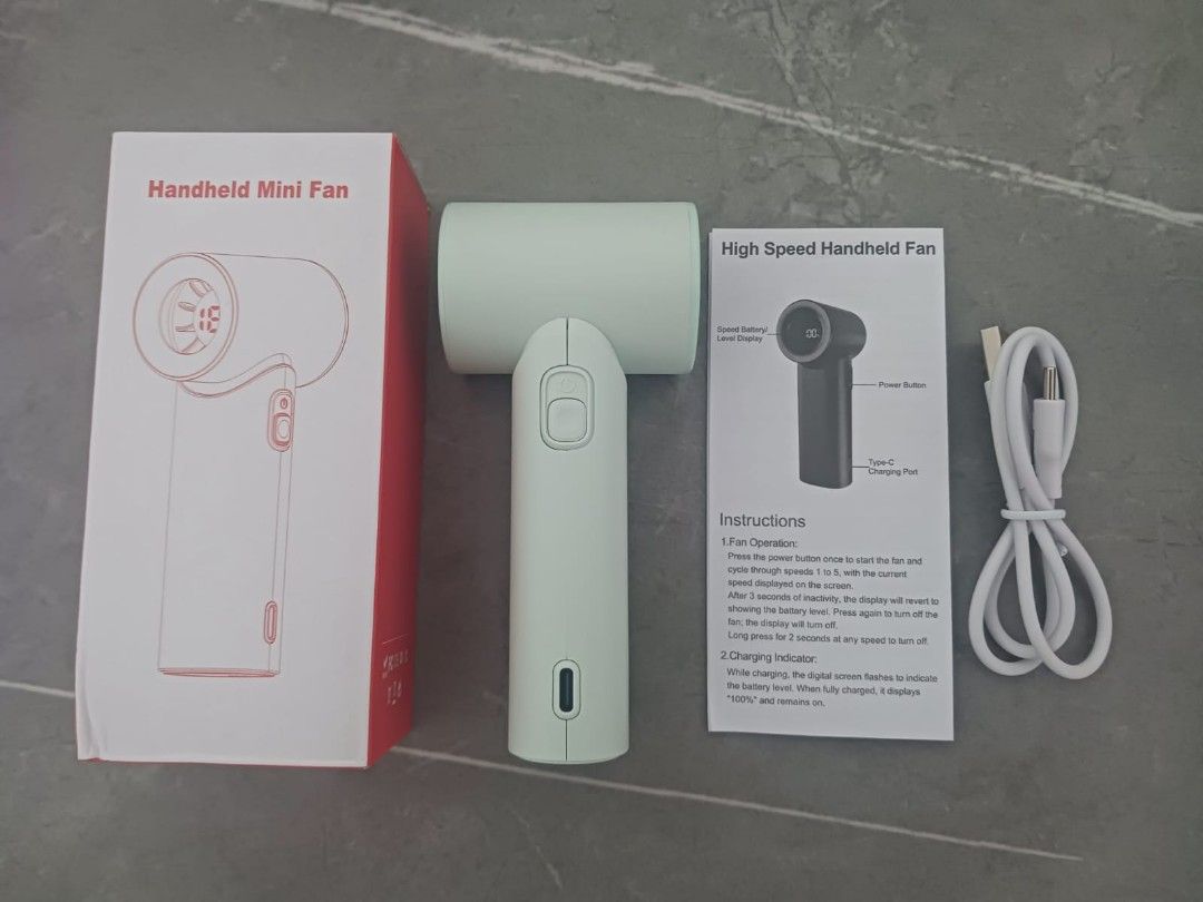 風扇仔 （分類：其他家庭電器）位於 Hong Kong。 由 joebaron 提交（商品編號 1385522011，圖片 2）。簡介： 旺角或柴灣交收。