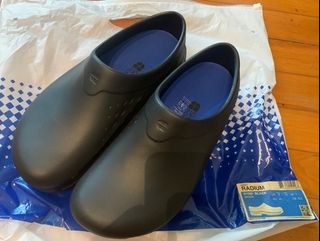 （分類：）位於 。 由 minlee8217 提交（商品編號 1385541203，圖片 1）。簡介： 。