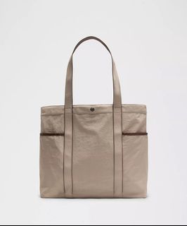 (Category: ) located in . Submitted by shop.usa (Listing ID 1385467658, Image 1). Description: .