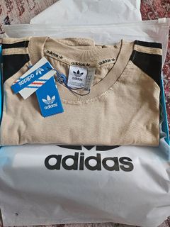 (Kategori: ) berada di . Dikirim oleh queenaya.preloved (ID iklan 1385553054, Gambar 1). Deskripsi: .