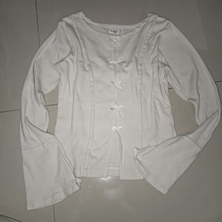 (Kategori: ) berada di . Dikirim oleh somnolenpreloved (ID iklan 1385507382, Gambar 1). Deskripsi: .