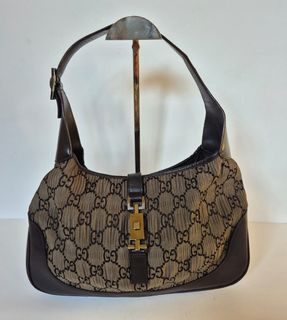 (Kategori: ) berada di . Dikirim oleh natalie_authenticpreloved (ID iklan 1385591106, Gambar 1). Deskripsi: .