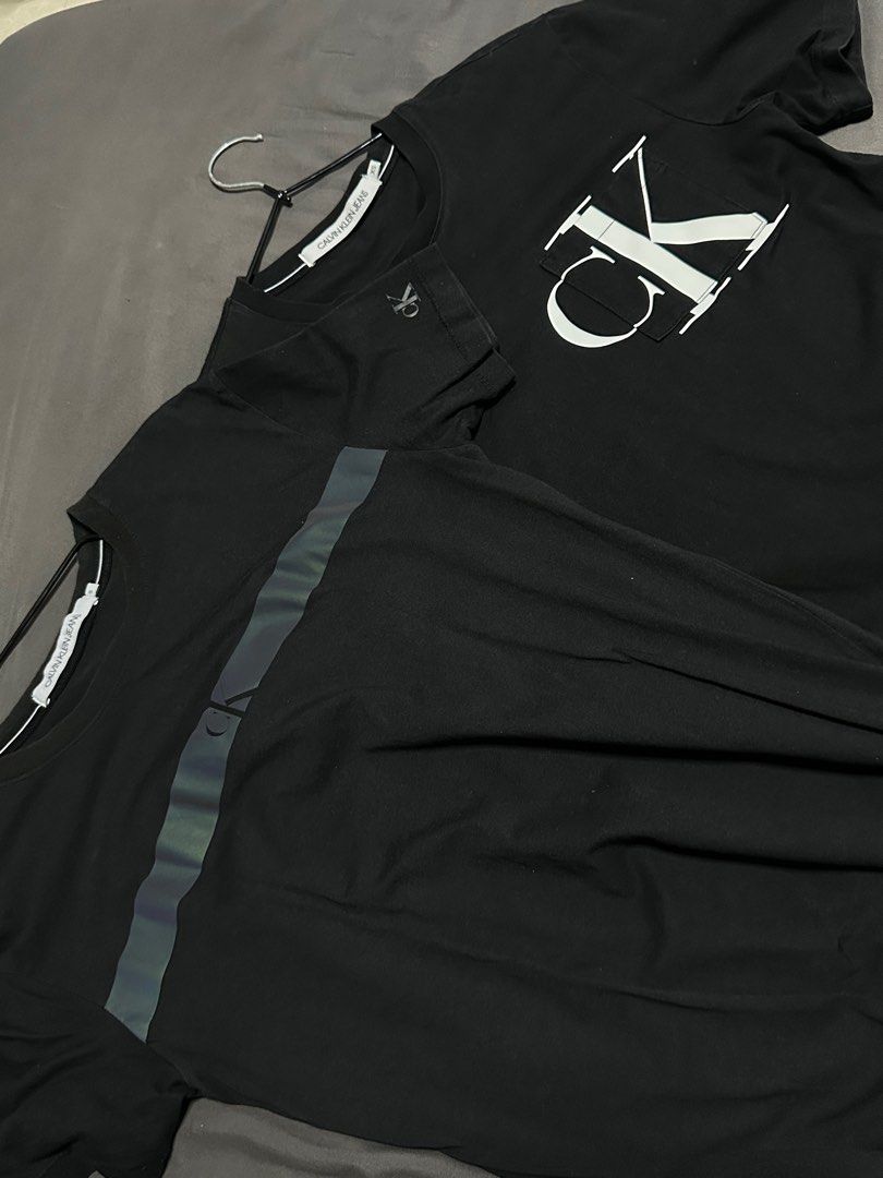 Authentic Calvin klein Tshirt (Category: Tshirts & Polo Shirts ) located in Dinalupihan. Submitted by rydeclutt (Listing ID 1385540254, Image 1). Description: Size S and XS 1500each.