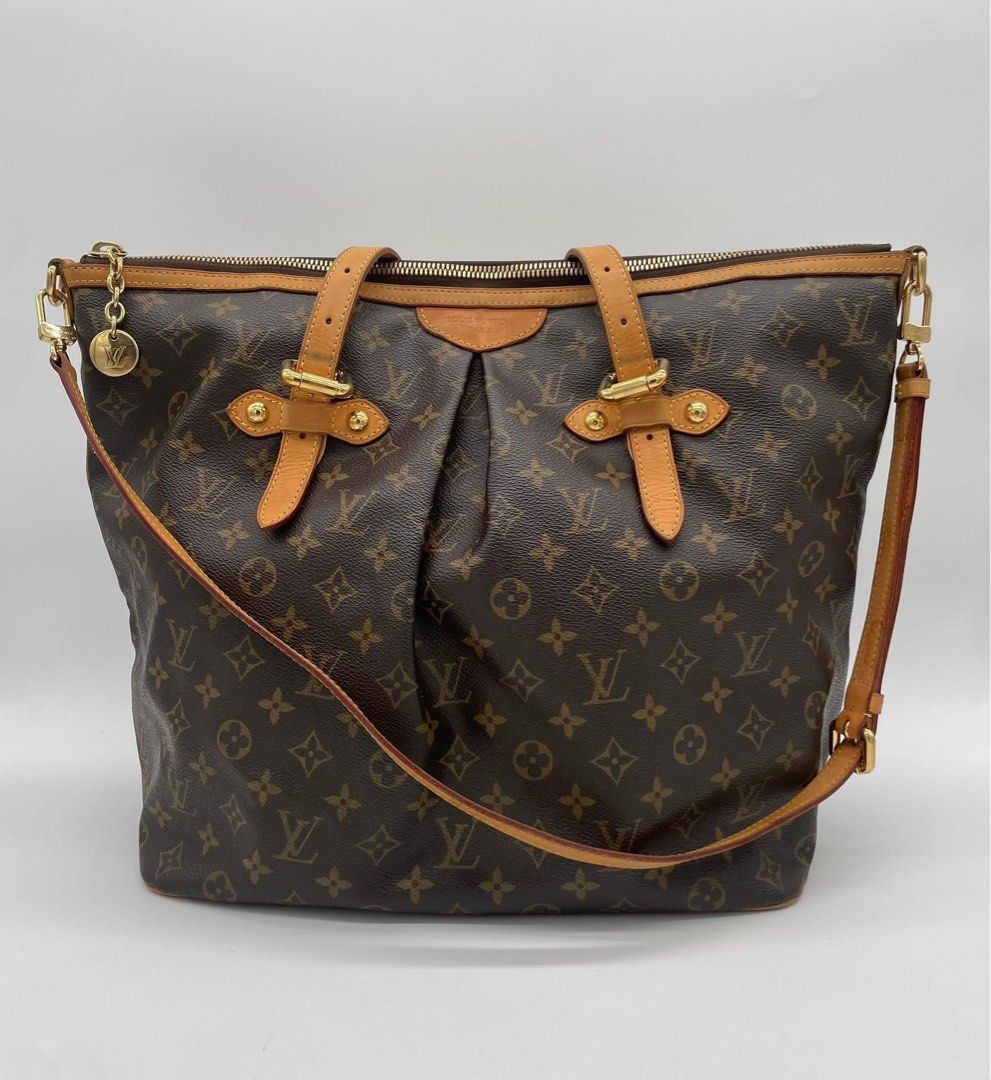 Authentic Louis Vuitton Palermo GM Size ✨ (Category: Luxury Bags & Wallets) located in Quezon City. Submitted by jhaediah (Listing ID 1385476013, Image 2). Description: Louis Vuitton Palermo GM Size ✨ Authentic | Rank A Condition. Inclusion: Dust Bag, Inner Bag And Original Receipt .