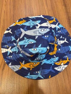 (Category: ) located in . Submitted by mycloset.fashion (Listing ID 1385609717, Image 1). Description: .