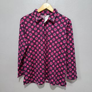 (Kategori: ) berada di . Dikirim oleh tiasetianaa (ID iklan 1385568064, Gambar 1). Deskripsi: .