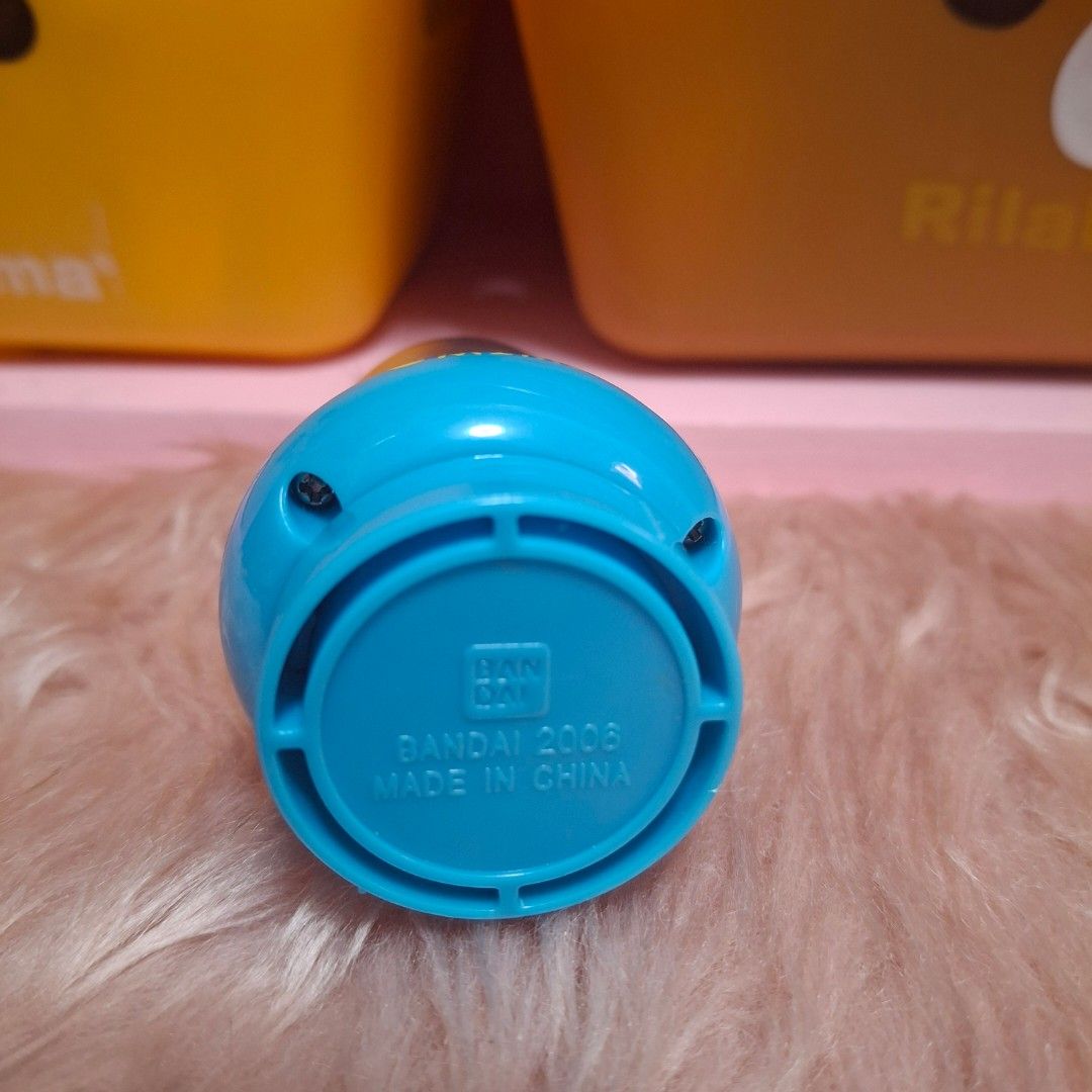 Bandai 2006 Tamagotchi Charm (Category: Character Goods) located in Bacoor. Submitted by flutterdeclutters (Listing ID 1385542486, Image 2). Description: ♡ Preloved items. Please manage your expectations. ♡ 24 hours reservation only~ 🫶 ♡ no pakeep na po 🙇‍♀️ 💸 MOP : GCash 🚛 MOD : J&T 📍 LOC : Bacoor, Cavite.