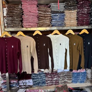 (Kategori: ) berada di . Dikirim oleh prelovbylia1 (ID iklan 1385432271, Gambar 1). Deskripsi: .