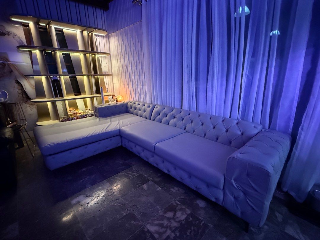 CHESTERFIELD L SHAPE SECTIONAL SOFA (Category: Sofas) located in San Mateo. Submitted by c.shop.boutique (Listing ID 1385458109, Image 2). Description: chesterfield L shape sectional sofa ice gray/ light gray color synthetic leather metal footing 190cm right vertical 310cm horizontal mejo mabigat.