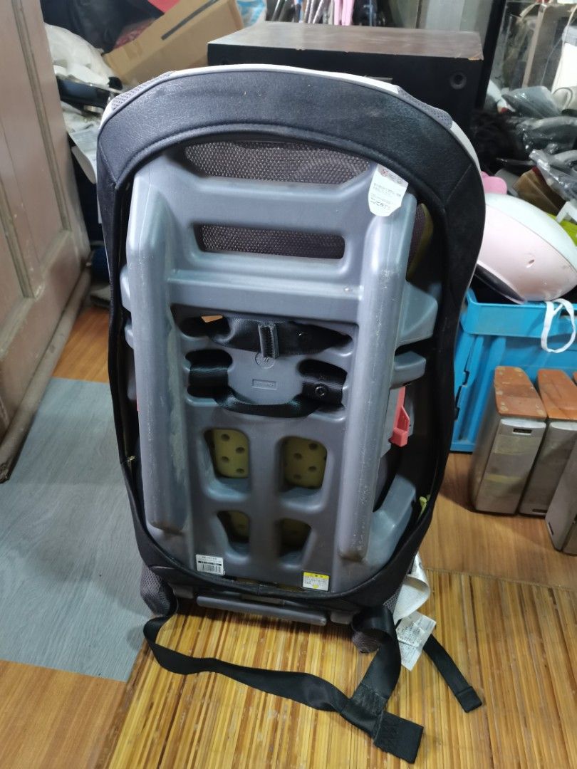 Combi joy trip car seat (Category: Car Seats) located in San Pedro. Submitted by tristanjapansurplus (Listing ID 1385507191, Image 3). Description: Ptpa Combi joy trip baby car seat Came in japan 09975328855 09915252285 Mojica family b10 L2 filinvest homesite brgy bagong silang san pedro laguna.
