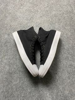 (Kategori: ) berada di . Dikirim oleh kembarsneakers (ID iklan 1385551635, Gambar 1). Deskripsi: .