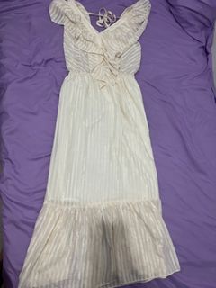 (Category: ) located in . Submitted by everie (Listing ID 1385493661, Image 1). Description: .