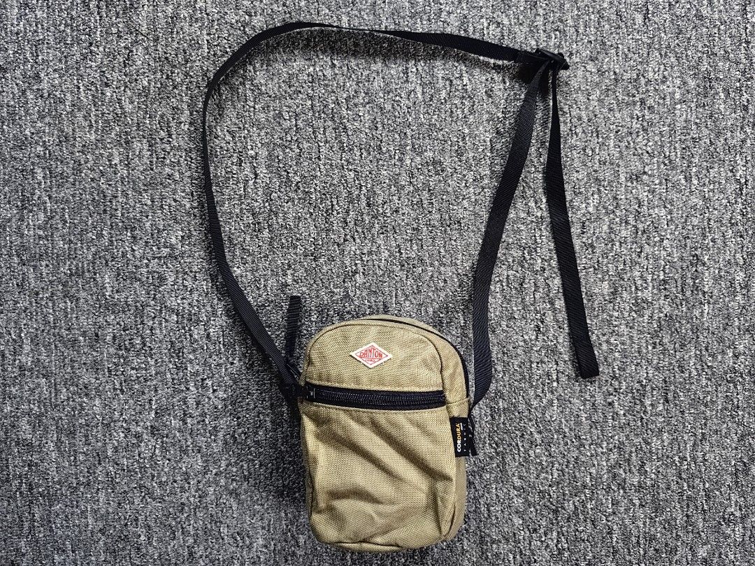 Danton Cordura Mini Shoulder Bag Brown (Category: Sling Bags) located in Cagayan de Oro. Submitted by pootx (Listing ID 1385562244, Image 1). Description: .