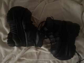 (Category: ) located in . Submitted by usercocaineskinny (Listing ID 1385492422, Image 1). Description: .