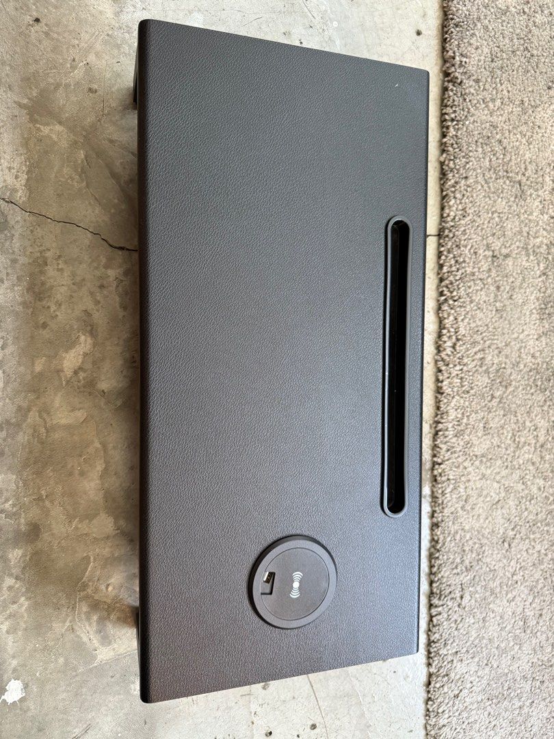 Desktop riser (Category: Other Home Furniture) located in Singapore. Submitted by royalcat_515dc0 (Listing ID 1385469427, Image 2). Description: 50 x 24 x 10cm Height can be slightly extended to 15cm Self collect Thomson Green.