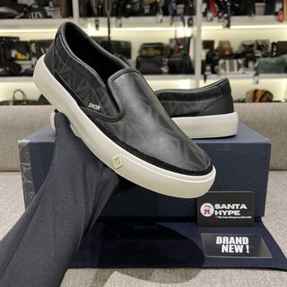 (Kategori: ) berada di . Dikirim oleh santahypeluxurystore (ID iklan 1385583725, Gambar 1). Deskripsi: .