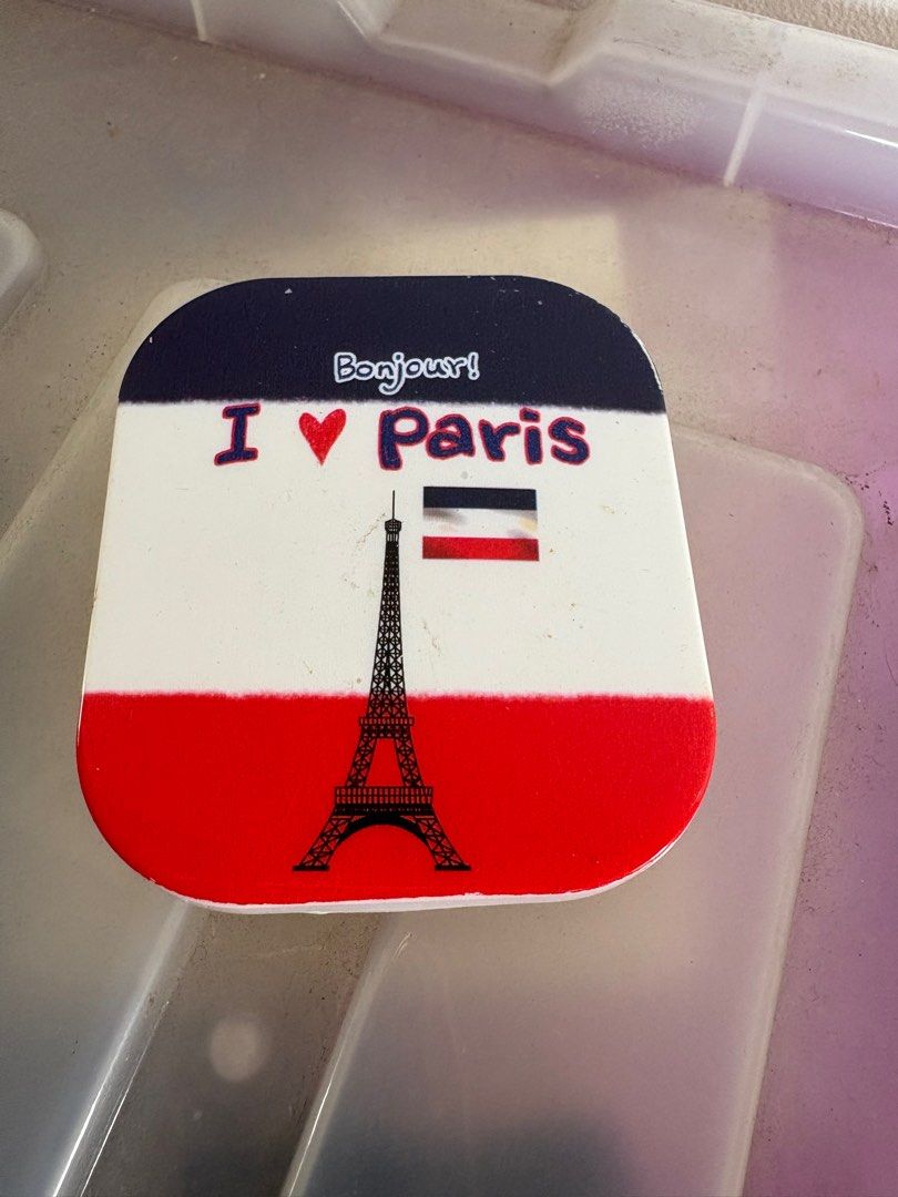 Eiffel Tower Pocket Mirror&Comb set (Category: Mirrors) located in Quezon City. Submitted by meggys_treasures (Listing ID 1385556131, Image 1). Description: > Eiffel Tower Mirror & Comb set > Never been used but old stocks. Please manage your expectations..