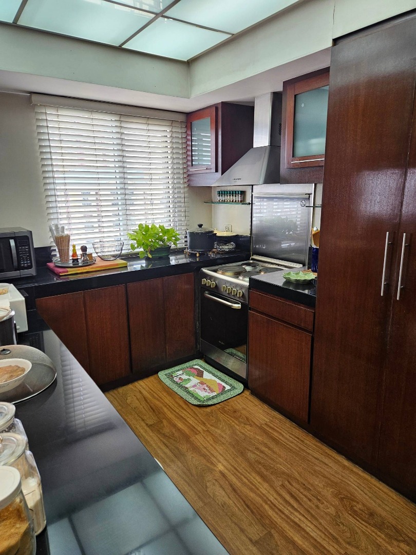 (Category: ) located in . Submitted by REMAXCapital (Listing ID 1385448244, Image 1). Description: .