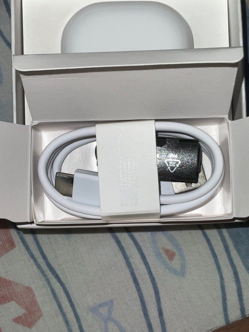 Galaxy Buds 2 (unsealed) (Category: Earphones) located in Manila. Submitted by 2025.gadgetspot (Listing ID 1383327854, Image 2). Description: GALAXY BUDS 2 FS/LFB Unsealed, never been used, authentic from US selling for ₱4000 - 4 stocks price still negotiable meetups/ shipping 📍qc pm if interested..