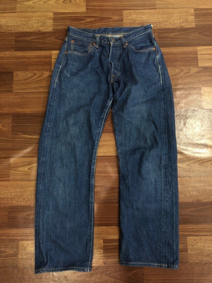 Graphzero jeans (Category: Jeans) located in Machang. Submitted by rafi_1987 (Listing ID 1385586667, Image 3). Description: Size on tag 30 Manual 27 inchi(pinggang) Labuh 36.5 Cawat 9 Kaki 7.5 Made in Japan 🇯🇵 Tengok gmbar untuk detail.