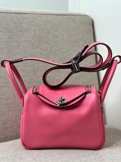 (Category: ) located in . Submitted by purgingmycloset888 (Listing ID 1385608095, Image 1). Description: .